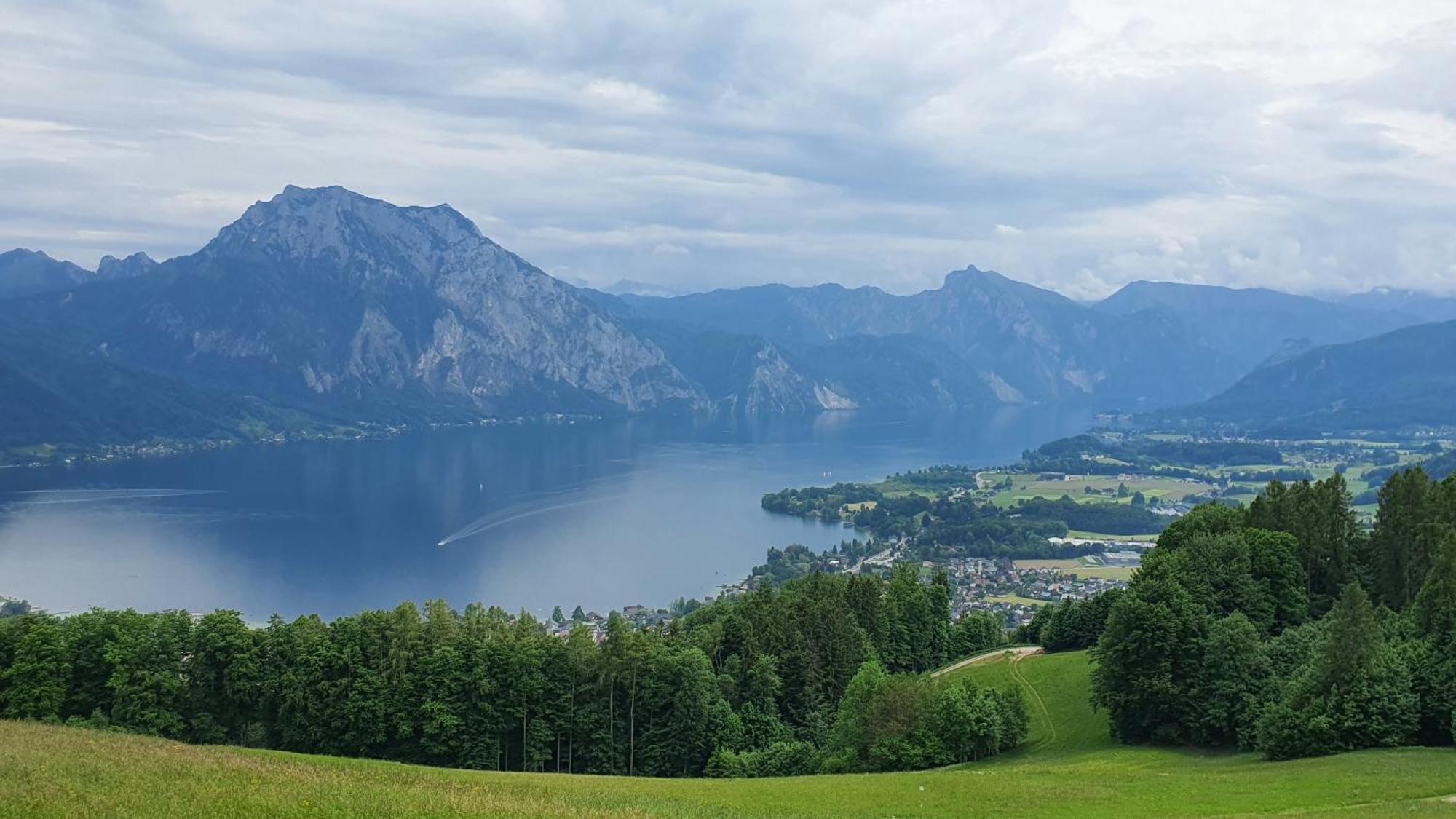 Luxurioeses Apartment Mit Garten & Terrasse In Der Naehe Vom See Im Schoenen Salzkammergut Gmunden Exteriér fotografie